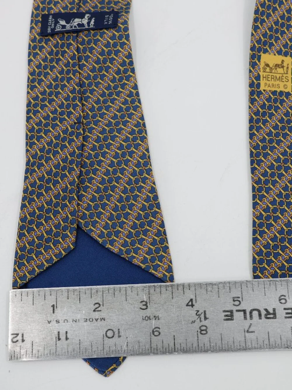 Vintage Hermes Tie Men w3.5 L58 Silk 7200 UA Geometric Chain link Made in France
